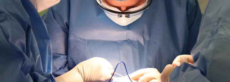 Chirurg klatki piersiowej